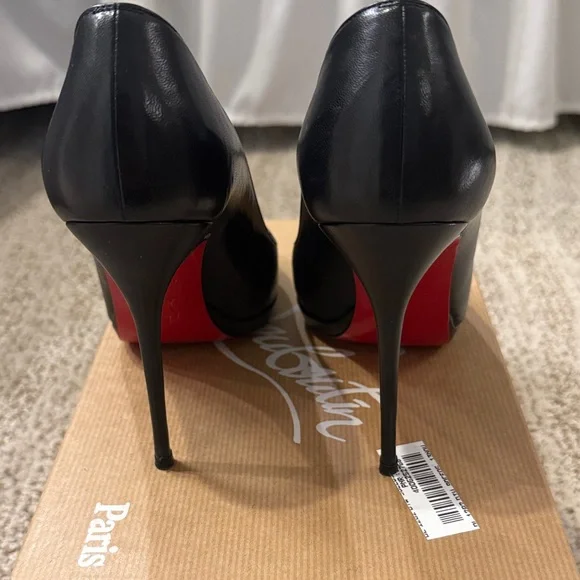 Christian Louboutin Classic Black Heels - Picture 2 of 6